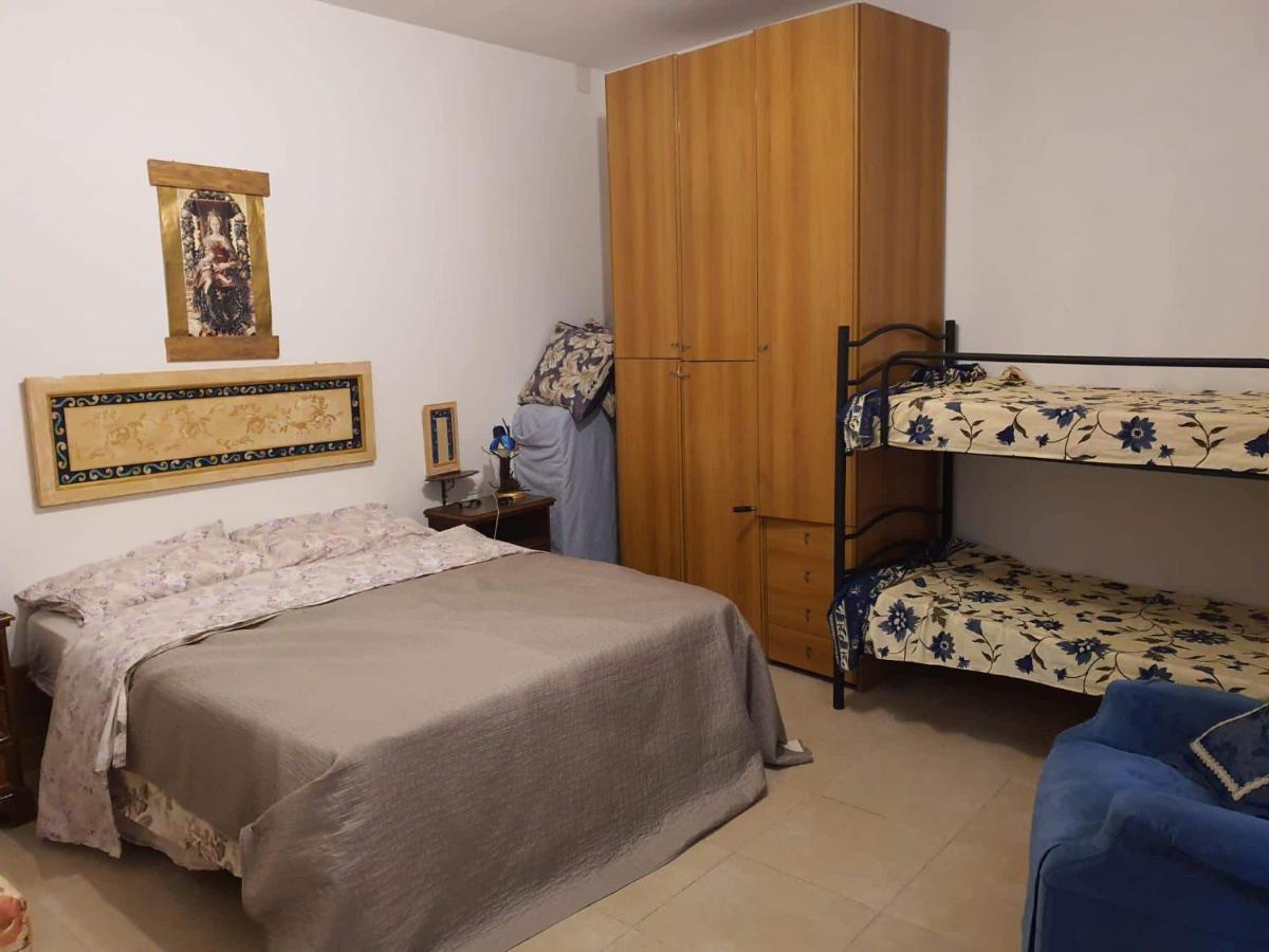 Residenza Oleandro Rosa Apartment Venesia Bagian luar foto